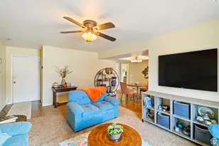 5809 S Waterbury Dr, Murray, UT 84121 - Photo 7