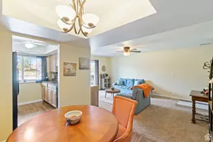 5809 S Waterbury Dr, Murray, UT 84121 - Photo 9