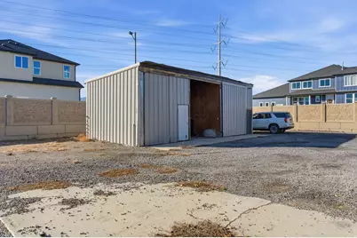 1351 W 700 S, Lehi, UT 84043 - Photo 31