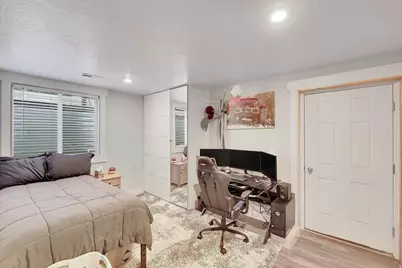 10338 S Venenzia Way, South Jordan, UT 84095 - Photo 19