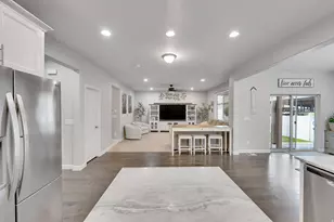 10338 S Venenzia Way, South Jordan, UT 84095 - Photo 9