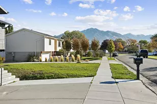 2048 W 12920 S, Riverton, UT 84065 - Photo 5