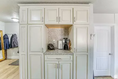 3342 S Lynnbrook Dr, Magna, UT 84044 - Photo 3