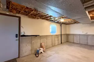 855 N 200 E, Price, UT 84501 - Photo 15