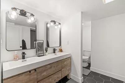 1437 E 7425 S, South Weber, UT 84405 - Photo 31