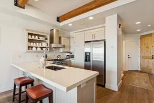 6056 S Park Ln, Kimball Junction, UT 84098 - Photo 11