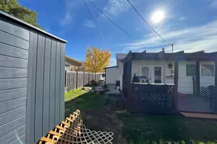 3045 E 7110 S, Cottonwood Heights, UT 84121 - Photo 5