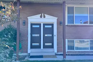 6918 S Harvest Cir W, West Jordan, UT 84084 - Photo 3