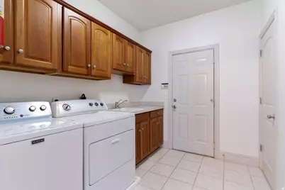 3524 N 3000 W, Farr West, UT 84404 - Photo 29