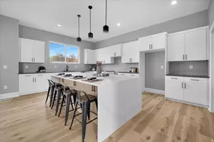 242 W 400 S, Mount Pleasant, UT 84647 - Photo 9