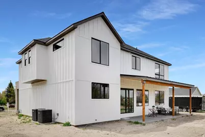 242 W 400 S, Mount Pleasant, UT 84647 - Photo 5