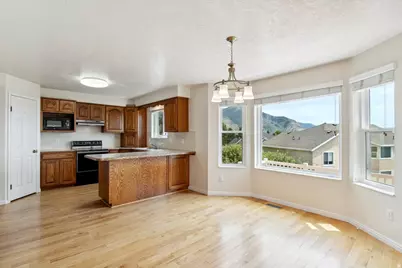 497 E 3525 N, North Ogden, UT 84414 - Photo 9