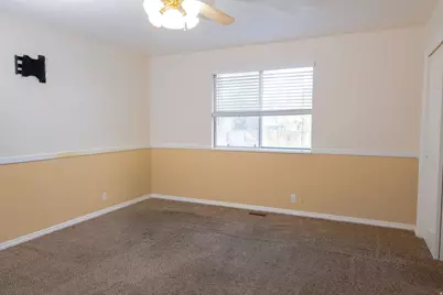5466 W Ticklegrass Rd S, West Jordan, UT 84084 - Photo 21