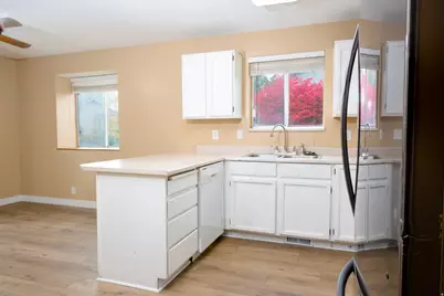 5466 W Ticklegrass Rd S, West Jordan, UT 84084 - Photo 13