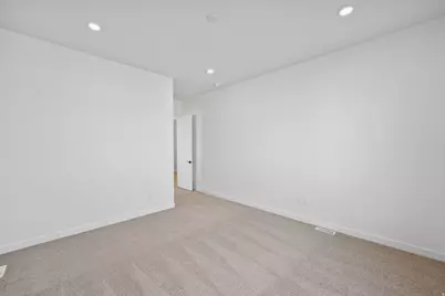 1026 S 3170 E #220, Spanish Fork, UT 84660 - Photo 13