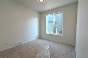 2928 N Kingbird Dr, Eagle Mountain, UT 84005 - Photo 9