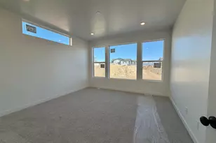 2928 N Kingbird Dr, Eagle Mountain, UT 84005 - Photo 5