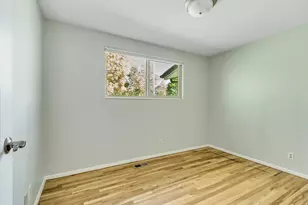 112 E 7420 S, Midvale, UT 84047 - Photo 15