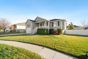 851 S 3525 W, Syracuse, UT 84075 - Photo 27