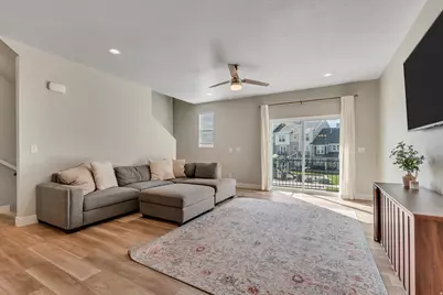 998 S 2720 E, Spanish Fork, UT 84660 - Photo 9