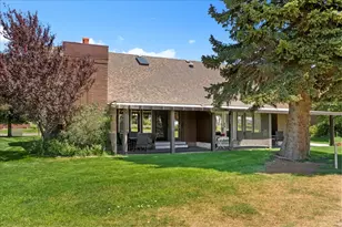 307 Willow Way, Pleasant View, UT 84414 - Photo 29