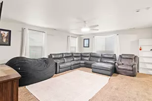 811 E Sandhill Ct, Lehi, UT 84043 - Photo 13