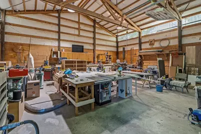 2050 E 6535 S, Cottonwood Heights, UT 84121 - Photo 47