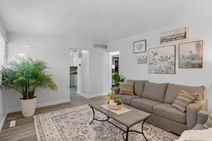 10165 S Zinnia Way, Sandy, UT 84094 - Photo 11