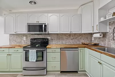 10165 S Zinnia Way, Sandy, UT 84094 - Photo 3