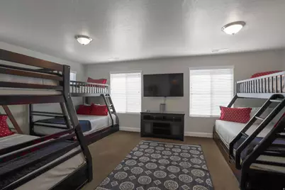 1907 E Holiday Ln, Washington, UT 84780 - Photo 13