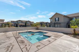 1907 E Holiday Ln, Washington, UT 84780 - Photo 25