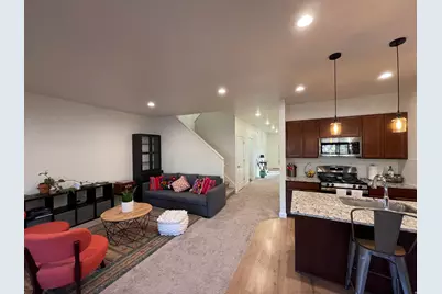 394 W Parkway Dr S, Kaysville, UT 84037 - Photo 7