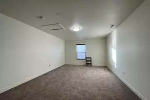 394 W Parkway Dr S, Kaysville, UT 84037 - Photo 15