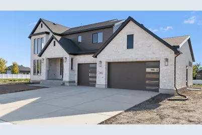 34 S Preston St, Kaysville, UT 84037 - Photo 3