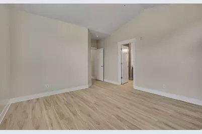 2162 W Main St #E303, Lehi, UT 84043 - Photo 11