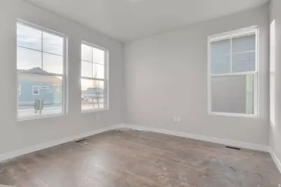 692 W Junegrass Ln, Stansbury Park, UT 84074 - Photo 5