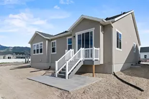 590 W Junegrass Ln, Stansbury Park, UT 84074 - Photo 3