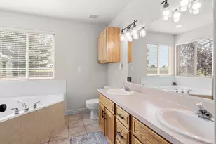 5335 W 5500 S, Hooper, UT 84315 - Photo 15