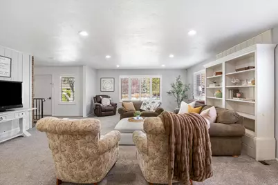 249 W 300 N, Springville, UT 84663 - Photo 13