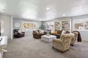 249 W 300 N, Springville, UT 84663 - Photo 11