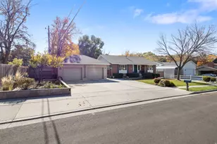 249 W 300 N, Springville, UT 84663 - Photo 41