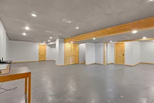 889 E Ben Lomond Ave S, South Ogden, UT 84403 - Photo 23