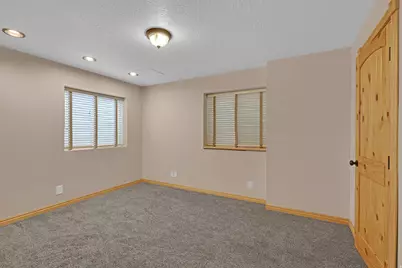 889 E Ben Lomond Ave S, South Ogden, UT 84403 - Photo 21