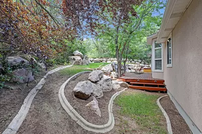 889 E Ben Lomond Ave S, South Ogden, UT 84403 - Photo 29