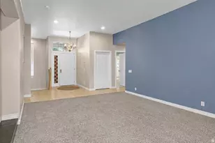 889 E Ben Lomond Ave S, South Ogden, UT 84403 - Photo 3
