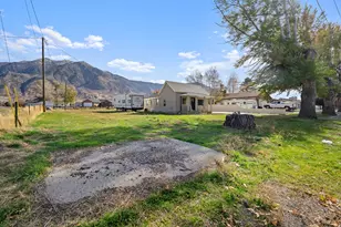 180 N 200 E, Mona, UT 84645 - Photo 23