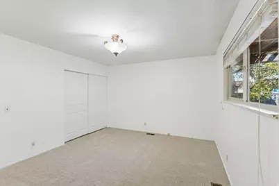 664 N 300 E, Kaysville, UT 84037 - Photo 33