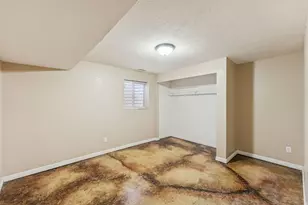 664 N 300 E, Kaysville, UT 84037 - Photo 47