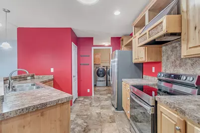 783 W Monte Hermosa St, Taylorsville, UT 84123 - Photo 7