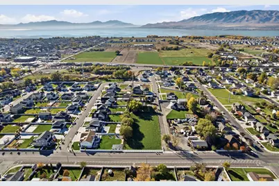 1351 W 700 S, Lehi, UT 84043 - Photo 13